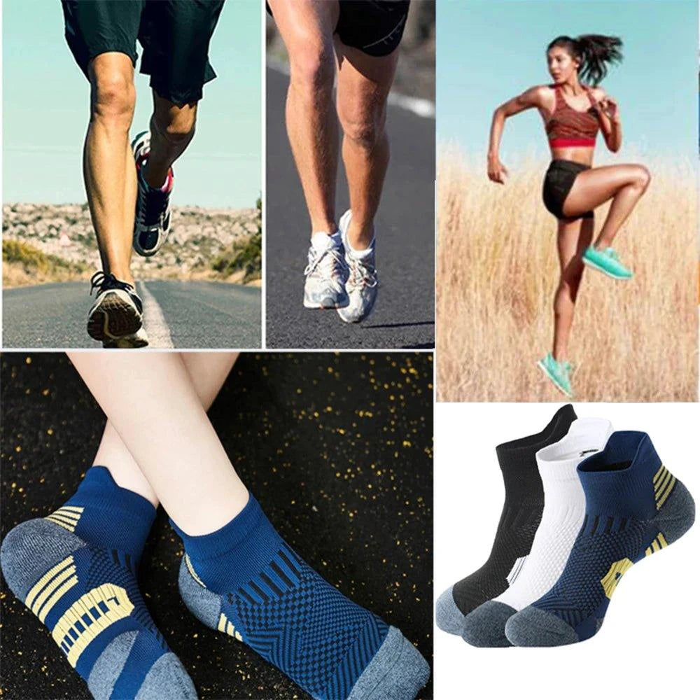 Mandotos 3-pack fitness sports socks with towel bottom, non-slip grip, quick-drying material, suitable for running and basketball.