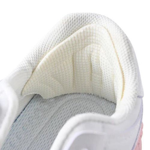 Mandotos sport shoe heel pads with adjustable size insoles, antiwear cushion inserts, and back stickers for comfort and protection.