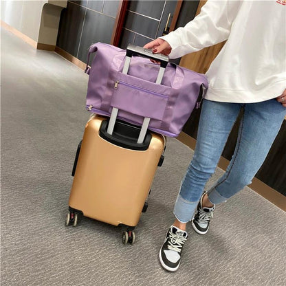 Mandotos large capacity travel bag with gym and shoulder strap, ideal for workout, yoga, and outdoor activities