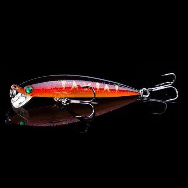 Mandotos 7cm triple-sharp minnow fishing lure with realistic fish design and vibrant colors for freshwater or saltwater fishing.
