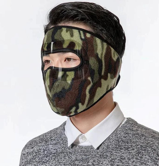 Mandotos Airy Outdoor Face Cover worn over nose and mouth, lightweight breathable fabric for outdoor protection.