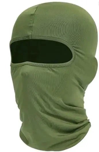 Mandotos alpine full face cover with adjustable straps and breathable fabric, designed for outdoor winter protection.