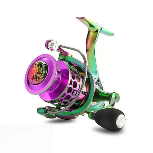 Mandotos AluSpin Reel Master fishing reel with aluminum body and ergonomic handle, designed for smooth casting and durability.