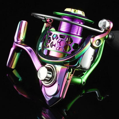 MANDOTOS AluSpin Reel Master fishing reel with metallic finish and ergonomic handle, designed for smooth casting and durability.