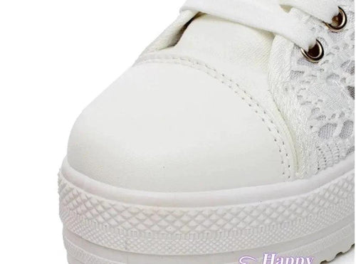 Mandotos women's canvas shoes, Xia Daddy style, featuring casual design and comfortable fit, shown in a stylish side view.