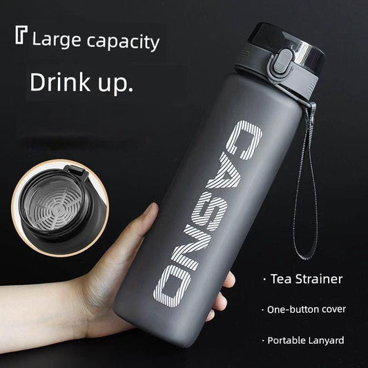 Mandotos Casino Frosted sports water bottle with lid, portable plastic bottle for men and women, ideal for active use