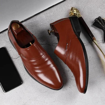 Mandotos men's casual leather pointed toe shoes, stylish and comfortable for everyday wear.