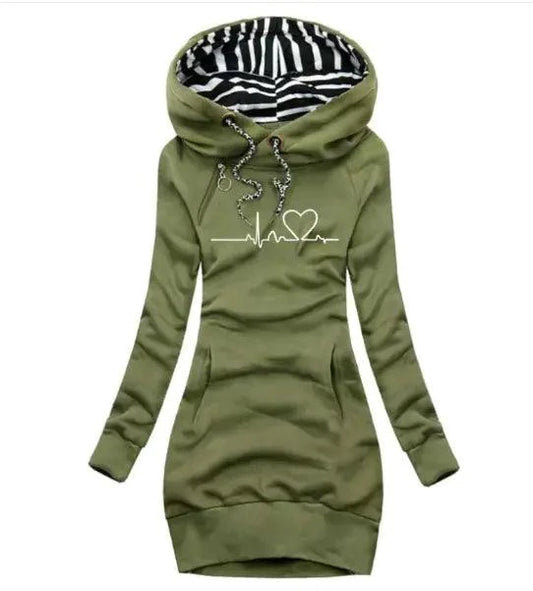 Mandotos chic hooded sweatshirt dress featuring a relaxed fit and stylish design, perfect for casual wear and comfort.