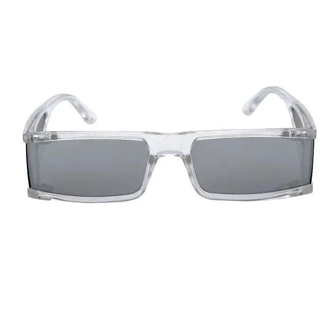 Mandotos chic retro rectangle shades with black frames and tinted lenses, stylish sunglasses for a vintage-inspired look.