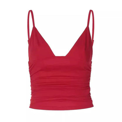 Mandotos chic V-neck crop top in soft fabric, featuring a stylish neckline and modern fit, perfect for casual or trendy outfits.