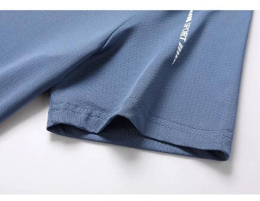 Mandotos men's quick-dry running T-shirt, breathable outdoor sports tee ideal for hiking, fishing, and summer activities.