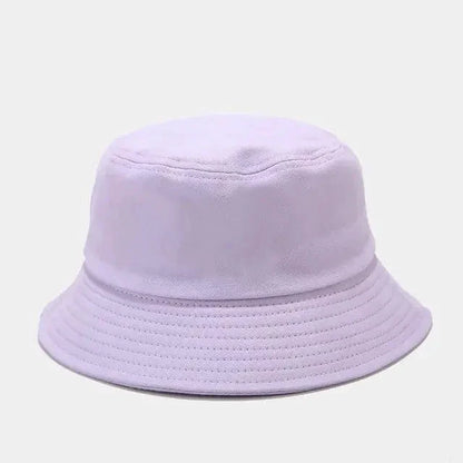 Mandotos portable sun hat with wide brim, lightweight and breathable fabric, designed for sun protection and outdoor comfort.