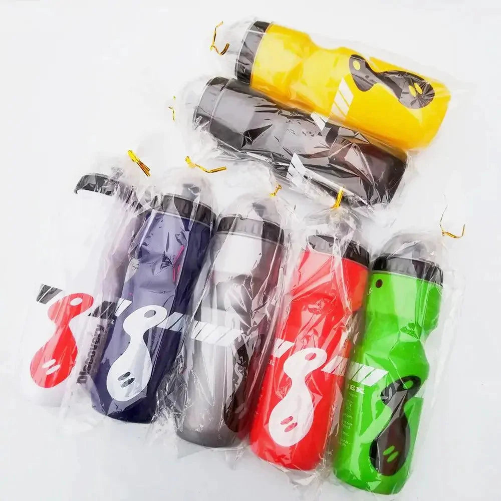 Mandotos cyclist's hydration flask with a sleek design, ideal for cycling adventures and staying hydrated on the go.