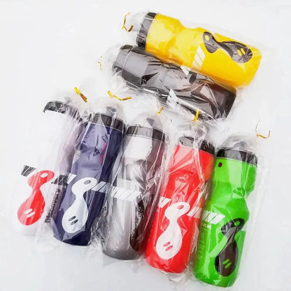 Mandotos cyclist's hydration flask with a sleek design, ideal for cycling adventures and staying hydrated on the go.