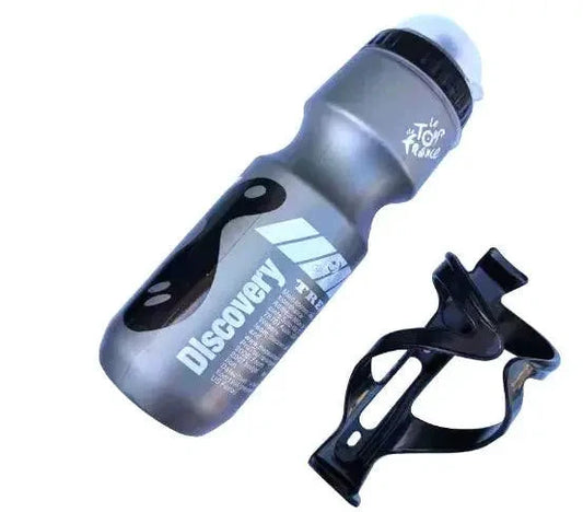 Mandotos cyclist's hydration flask with a sleek design, ideal for on-the-go hydration during biking sessions.