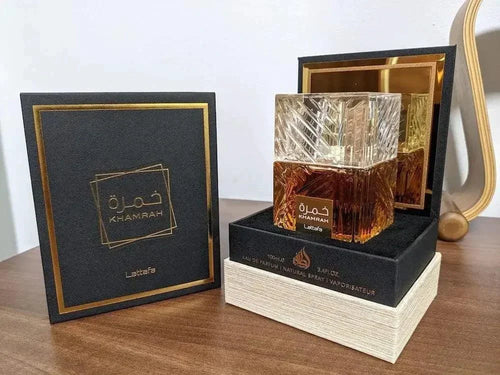 Mandotos Darey Khamrah 100ml men's cologne bottle with lasting wood scent and Arabic perfume notes, designed for confident men.