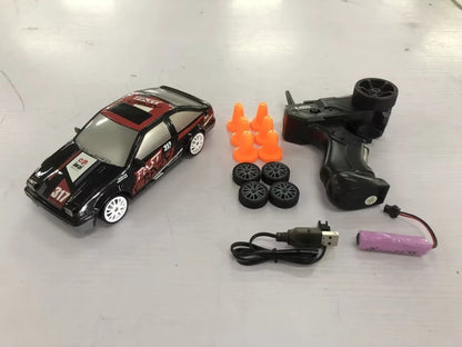 Mandotos 2.4G 4WD RC drift car toy with GTR and AE86 model, remote control, perfect for children and Christmas gifts.