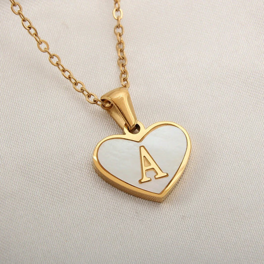 Mandotos white shell heart-shaped letter necklace with 26 letter charms, feminine clavicle chain jewelry for women, Valentine's Day gift