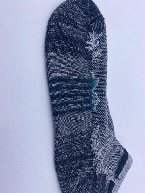 Mandotos durable sports socks, 12 pairs of breathable ankle and invisible styles for daily comfort and active wear.