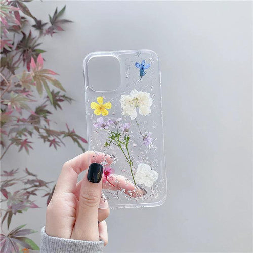 Silver foil dried flowers by MANDOTOS for epoxy phone cases, featuring elegant and unique floral decor design.