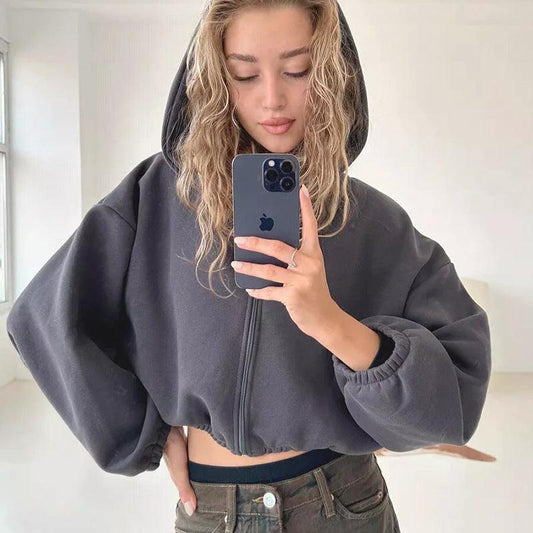 Mandotos women's casual hoodie in solid color, European and American style, featuring a comfortable hood and relaxed fit.
