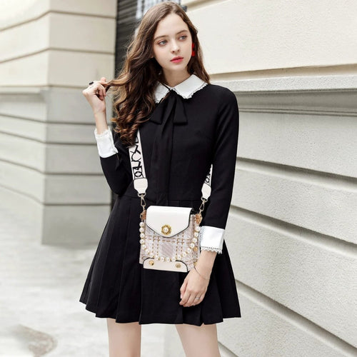 Mandotos fashion women's crossbody bag with pearl chain, cute princess wallet design, classic shoulder style, summer accessory.