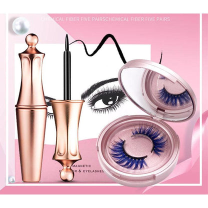 Mandotos Glamour Lash Co. magnetic false eyelashes set with natural-looking, easy-to-apply lashes for stunning eye glam.