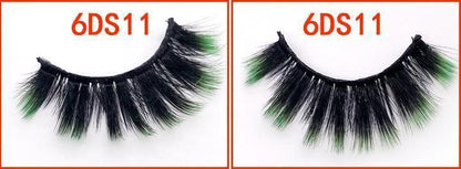 Mandotos Glamour Lash Co. magnetic false eyelashes set with natural-looking, easy-to-apply lash extensions for stunning eye enhancement.