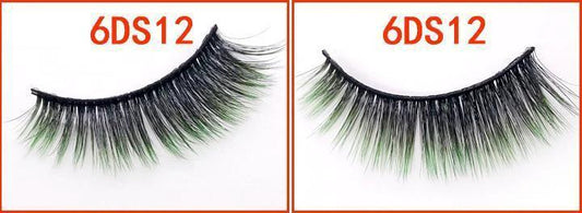 Mandotos Glamour Lash Co. magnetic false eyelashes set with natural-looking, effortlessly glamorous eyelash style.