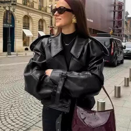 Mandotos women's loose lapel leather jacket with cropped streetwear style, featuring a fashionable fit and classic design.