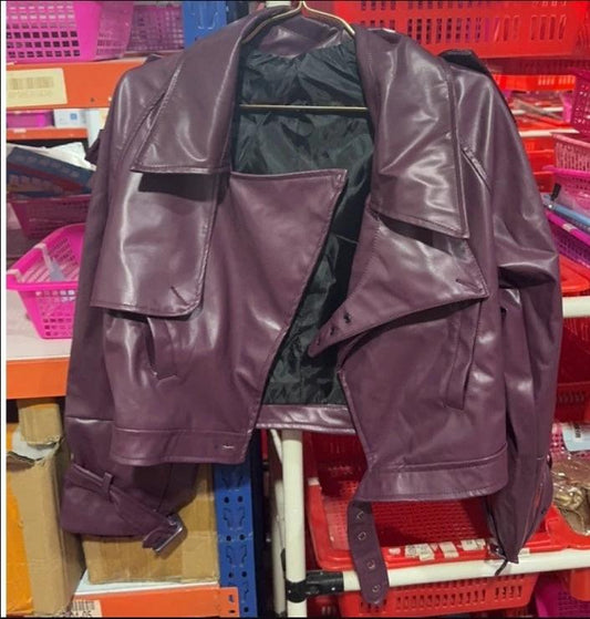 Mandotos women's loose lapel leather jacket with cropped streetwear style, stylish fashion top for casual wear.