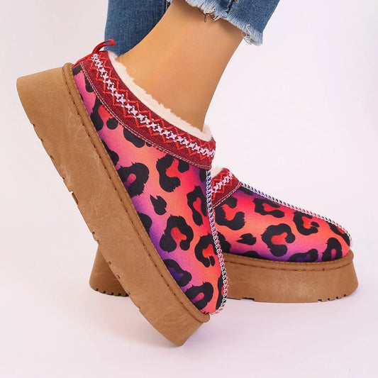 Mandotos navy Christmas cartoon print plush-lined slip-on ankle boots for women, indoor home shoes with cozy design.