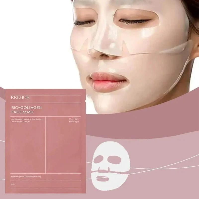 Mandotos face mask for pore shrinking and deep hydration, showing the hydrating mask applied to a person's face.