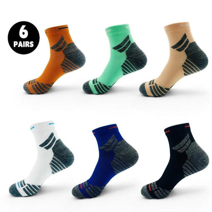 Mandotos men's padded ankle socks in a pack of six, designed for sports, running, and all-day comfort.