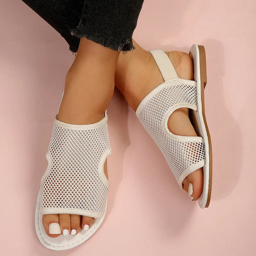 Mandotos mesh summer sandals for women and men, casual breathable flat shoes perfect for beach and warm weather.