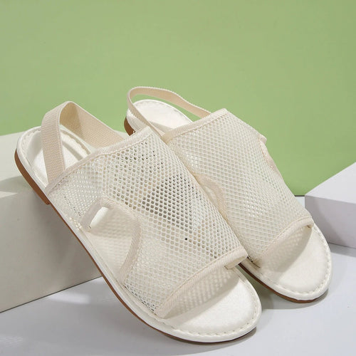 Mandotos mesh sandals for women and men, casual breathable flat shoes ideal for summer beachwear and outdoor comfort.