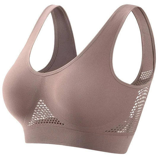 Plus size women's push-up sports bra by MANDOTOS, designed for running and yoga, with supportive fit and comfortable fabric.
