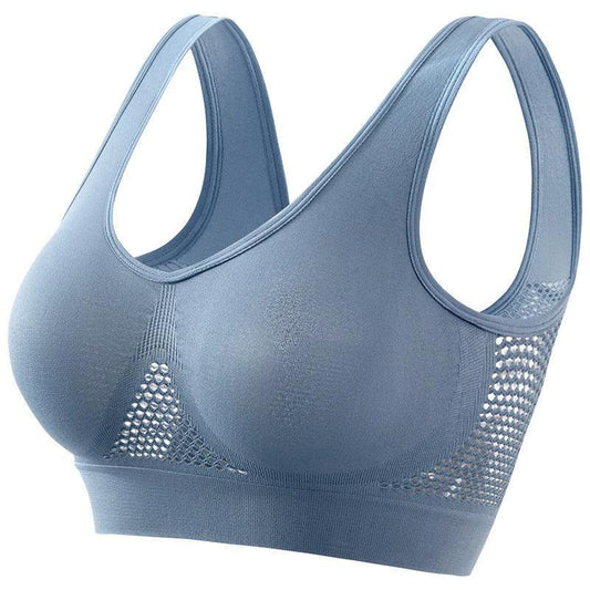 Plus size women's push-up sports bra by MANDOTOS, designed for running and yoga, with supportive coverage and comfortable fit.