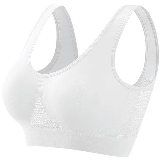 Plus size women's push-up sports bra by MANDOTOS, designed for running and yoga, with supportive fit and comfortable fabric.