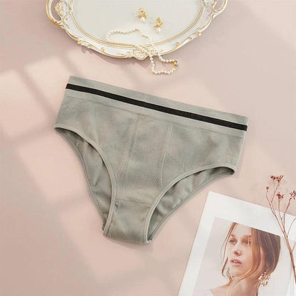 Mandotos seamless luxe underwear with breathable fabric and sexy design for ultimate comfort and smooth fit.