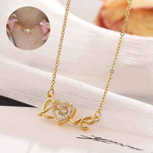 Mandotos titanium steel Valentine's Day gift necklace for women, stylish clavicle chain with heart-shaped pendant, fashion jewelry.