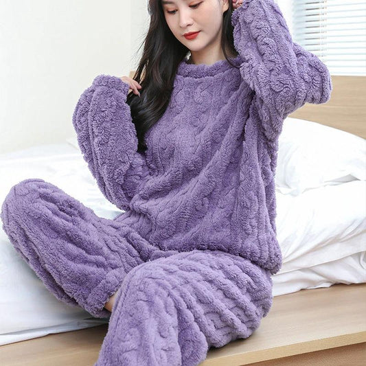 Mandotos winter pajamas set in thickened coral velvet, featuring a cozy, warm homewear design for cold weather.