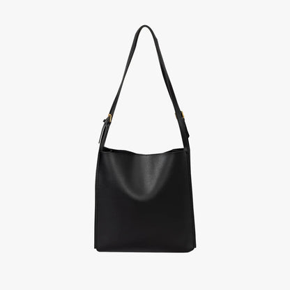 Mandotos eco-friendly vegan leather tote bag with stylish, sustainable design, featuring spacious interior and modern look.