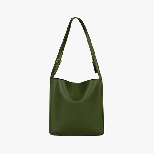 Mandotos eco-friendly vegan leather tote bag with stylish, sustainable design, featuring spacious interior and durable handles.