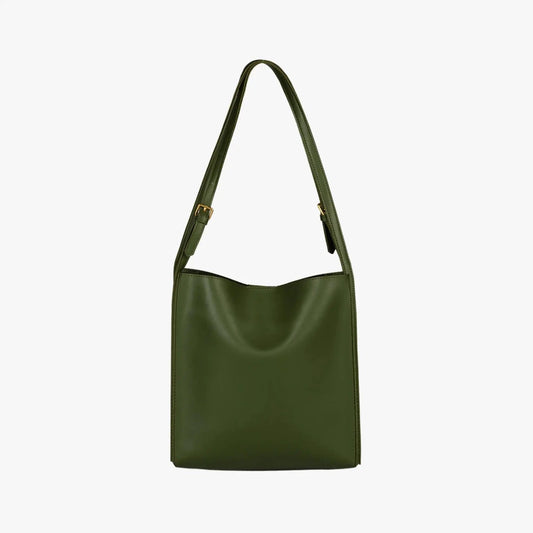 Mandotos eco-friendly vegan leather tote bag with stylish, sustainable design, featuring spacious interior and durable handles.