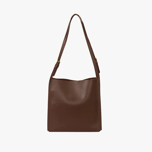 Mandotos eco-friendly vegan leather tote bag with stylish, sustainable design, featuring spacious interior and sleek handles.