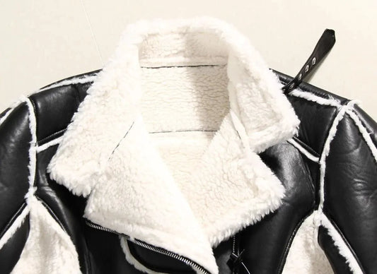 Mandotos faux leather cropped jacket featuring a classic collar, zip front, and fitted style for a trendy look.