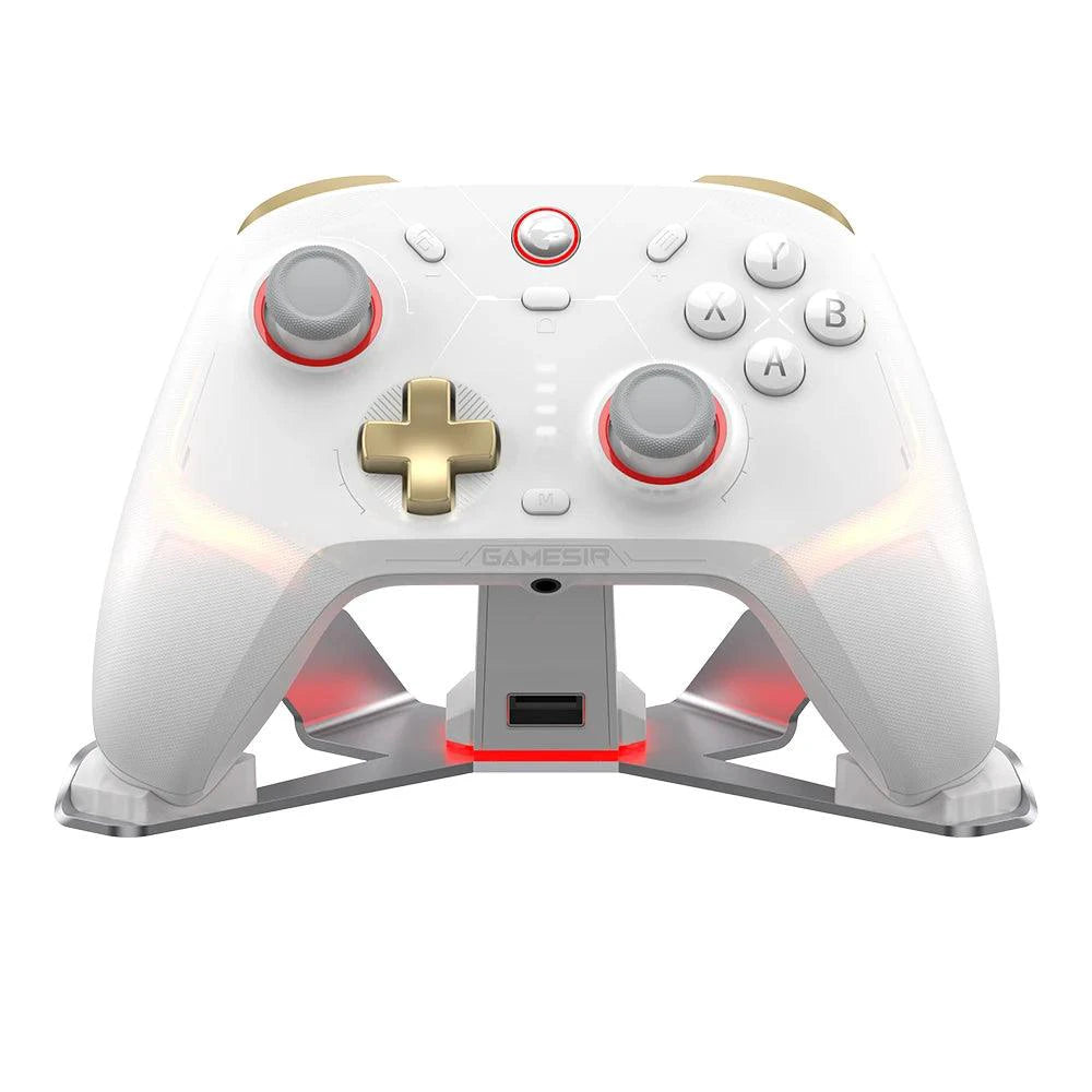Mandotos GameSir Cyclone 2 wireless Bluetooth controller for Nintendo Switch, iPhone, Android with Hall Effect joystick.