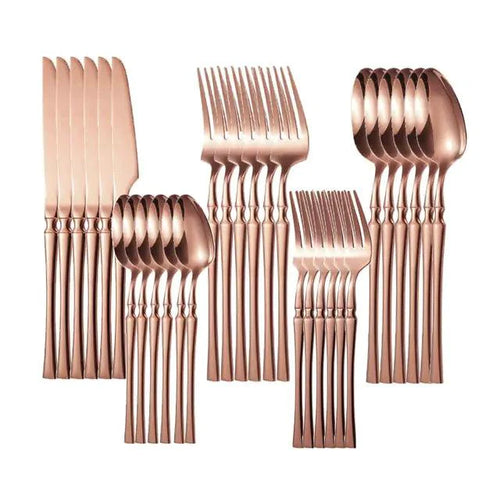 Mandotos Gold Glamour 30-piece dinner set with elegant gold-rimmed plates, bowls, and cups for stylish dining.