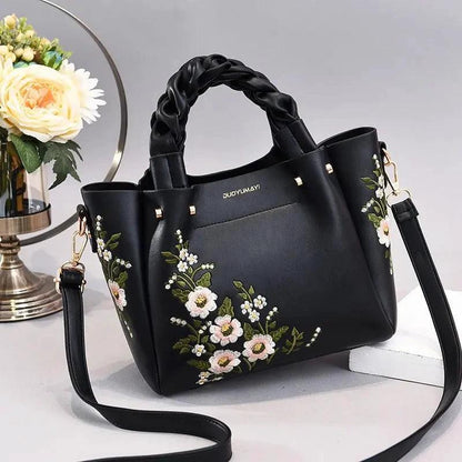 Mandotos shoulder tote bag for women, stylish and spacious for shopping and everyday use.
